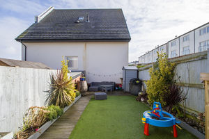 Photo 13- click for photo gallery